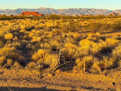 6927 E Concho Pl, Kingman, AZ 86401 photo 3