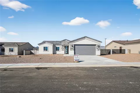 5267 N Sunset Canyon Way, Kingman, AZ 86409