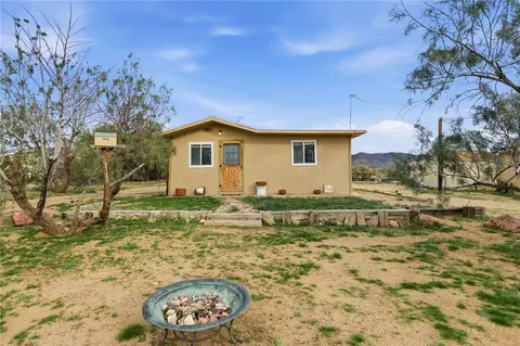 781 S Hano Rd, Golden Valley, AZ 86413
