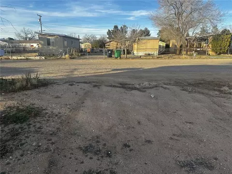 3656 E Shaeffer Ave, Kingman, AZ 86409 photo 6