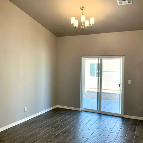 Dining - 2945 E Mcvicar Ave, Kingman, AZ 86409 photo 1 of 2