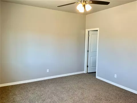 Bedroom - 2945 E Mcvicar Ave, Kingman, AZ 86409 photo 5 of 6