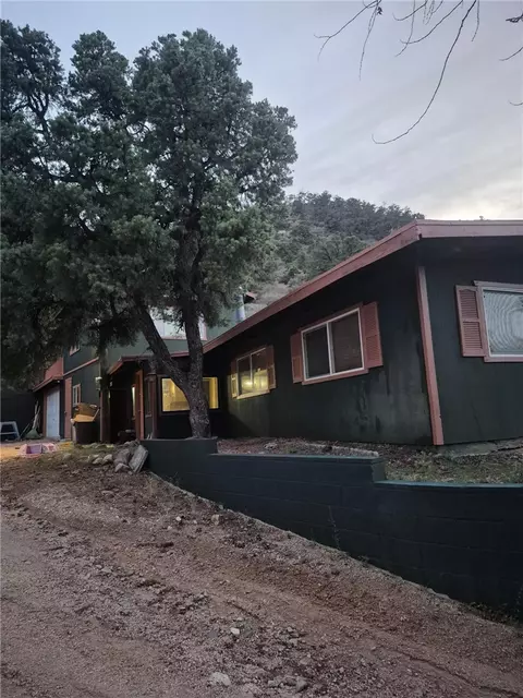 3155 S Atherton Dr, Kingman, AZ 86401