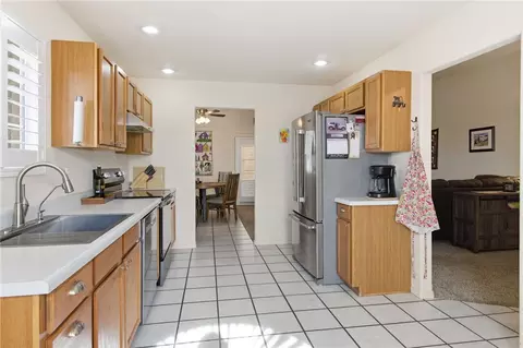 7018 E Villa Cir, Kingman, AZ 86401 photo 8