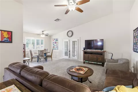 7018 E Villa Cir, Kingman, AZ 86401 photo 2