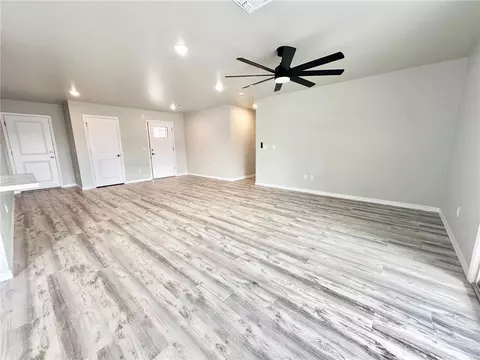 Living - 4580 E Bayside Dr, Topock, AZ 86436 photo 3 of 4
