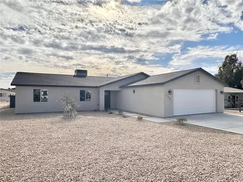 4580 E Bayside Dr, Topock, AZ 86436
