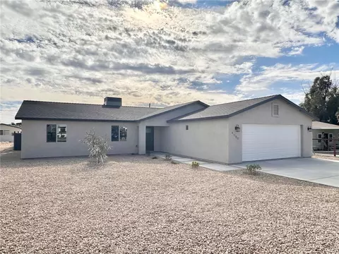 Exterior - 4580 E Bayside Dr, Topock, AZ 86436 photo 2 of 8