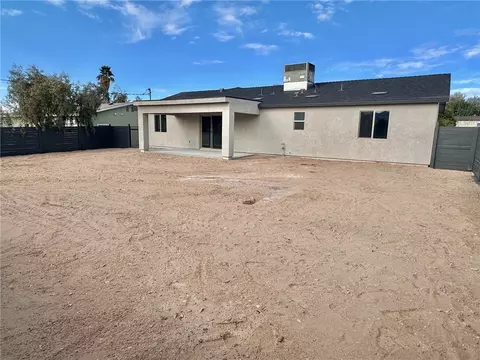 Exterior - 4580 E Bayside Dr, Topock, AZ 86436 photo 7 of 8