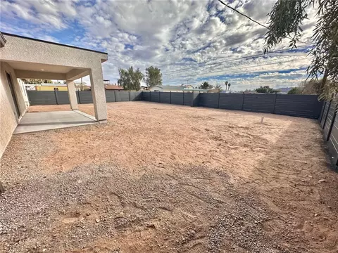 Exterior - 4580 E Bayside Dr, Topock, AZ 86436 photo 5 of 8