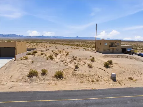 5240 S Antelope Dr, Fort Mohave, AZ 86426