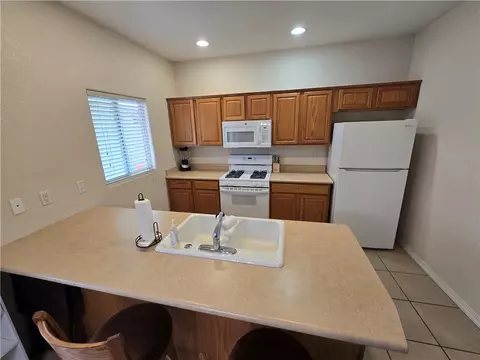 2452 Graystone Dr, Kingman, AZ 86409 photo 6