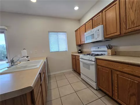 2452 Graystone Dr, Kingman, AZ 86409 photo 5