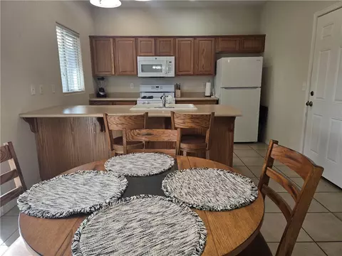2452 Graystone Dr, Kingman, AZ 86409 photo 9