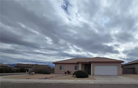 2452 Graystone Dr, Kingman, AZ 86409