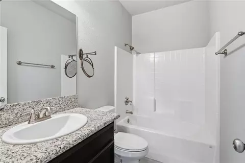 Bath - 2635 E Punta Vis, Kingman, AZ 86409 photo 1 of 2