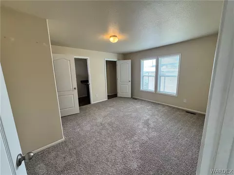 2390 E Devlin Ave, Kingman, AZ 86409 photo 7