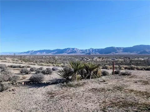 27071 N Rainbow Rd, Meadview, AZ 86444