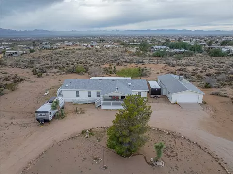 3373 N Kaba Rd, Golden Valley, AZ 86413