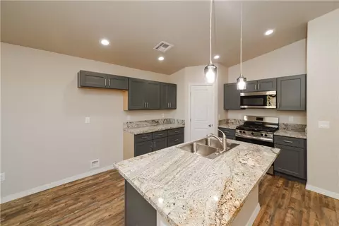 Kitchen - 3675 E Ryan Ave, Kingman, AZ 86409 photo 1 of 3