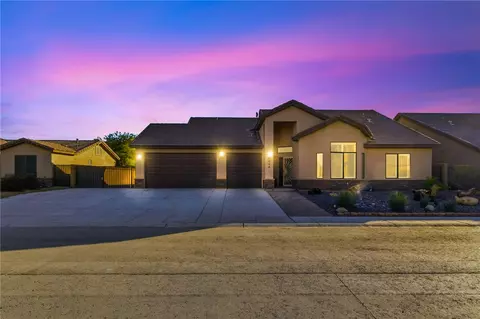 6044 S Comstock Ave, Fort Mohave, AZ 86426