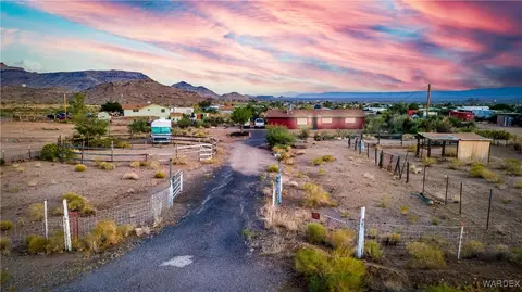 3592 W Agua Fria Dr, Golden Valley, AZ 86413