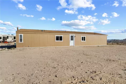 2917 E Barnett Pl, Kingman, AZ 86409 photo 2