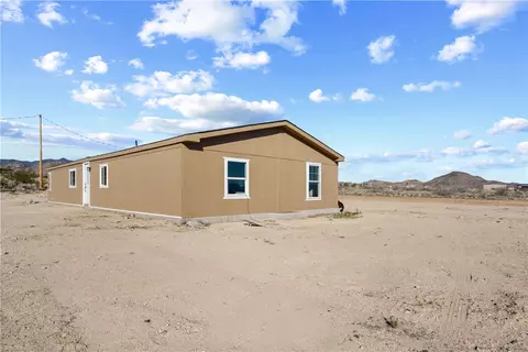 2917 E Barnett Pl, Kingman, AZ 86409 photo 3