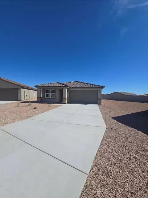 1814 E Aloe Ln, Fort Mohave, AZ 86426