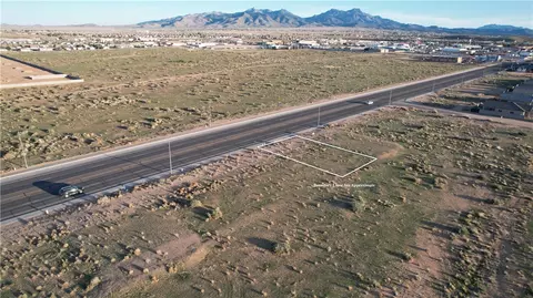 320-07 059 Bank St, Kingman, AZ 86409