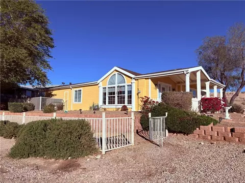 2583 Mountain Crst, Bullhead City, AZ 86429