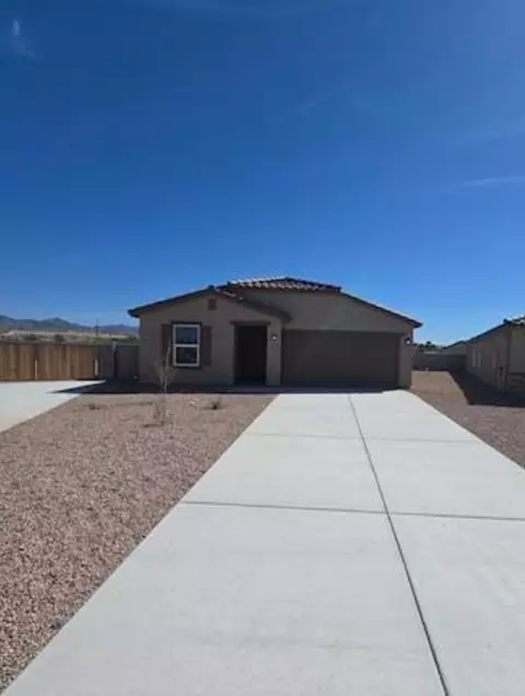 4592 S Marguerite Ln, Fort Mohave, AZ 86426