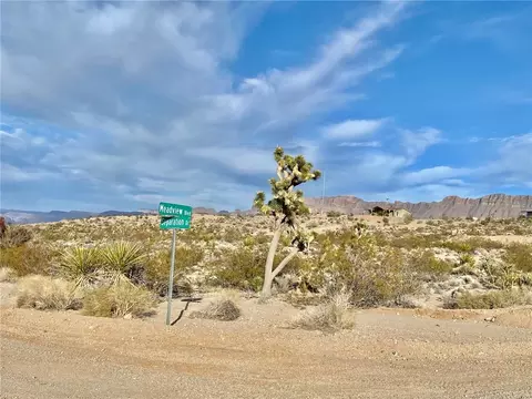 1015 E Meadview Blvd #1, Meadview, AZ 86444