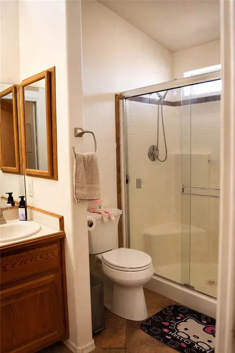 Bath - 7560 E Cayuse Dr, Kingman, AZ 86401 photo 4 of 6