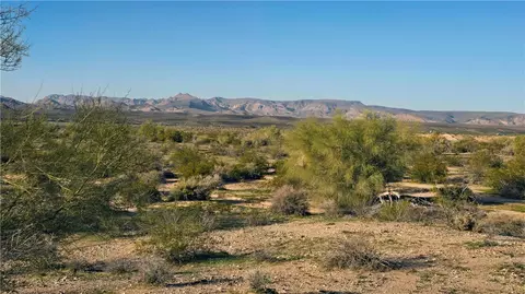 lot44 S Lawton Rd, Yucca, AZ 86438