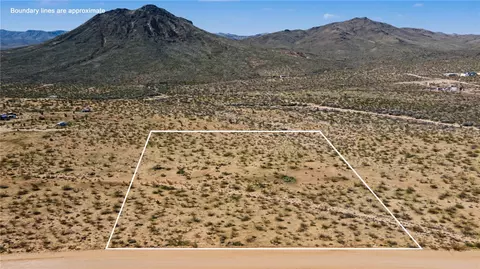 lot181 N Glen Canyon Dr, Golden Valley, AZ 86413