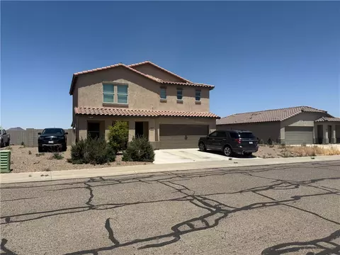 Exterior - 3635 E Koval Dr, Kingman, AZ 86409 photo 3 of 8