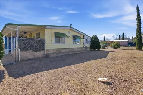 2330 E Devlin Ave, Kingman, AZ 86409 photo 2