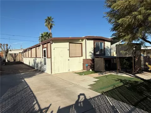 1801 Clearwater Dr, Bullhead City, AZ 86442