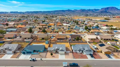 View/Area - 3905 Easy St, Kingman, AZ 86409 photo 4 of 11