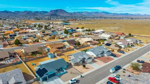 View/Area - 3905 Easy St, Kingman, AZ 86409 photo 6 of 11