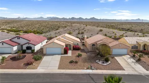 3454 Tres Alamos Dr, Bullhead City, AZ 86442