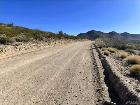 00 E Mica, Kingman, AZ 86401 photo 20