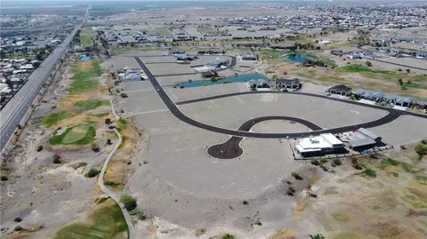 2440 E Corte La Mancha, Fort Mohave, AZ 86426