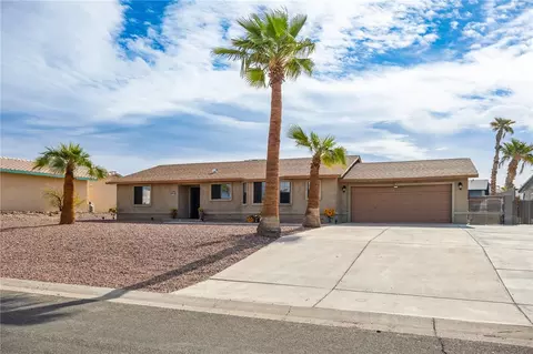 848 Indian Head Dr, Bullhead City, AZ 86429