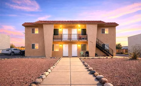 2146 Riviera Blvd, Bullhead City, AZ 86442