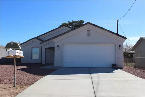 2300 Phoenix Ave, Kingman, AZ 86401