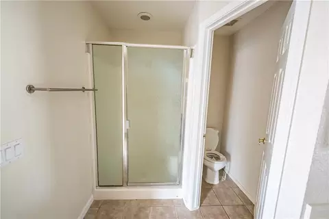 Bath - 3952 E Packard Ave, Kingman, AZ 86409 photo 3 of 3