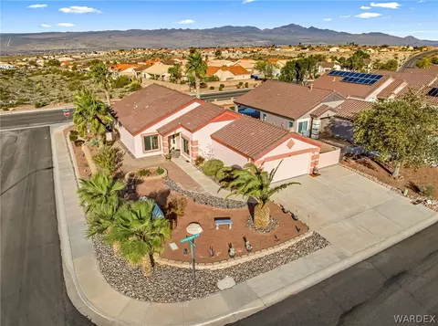 3017 Carefree Dr, Bullhead City, AZ 86442