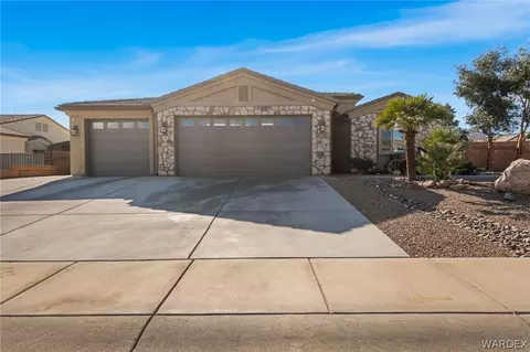 5373 N Canyon Trails Dr, Kingman, AZ 86409